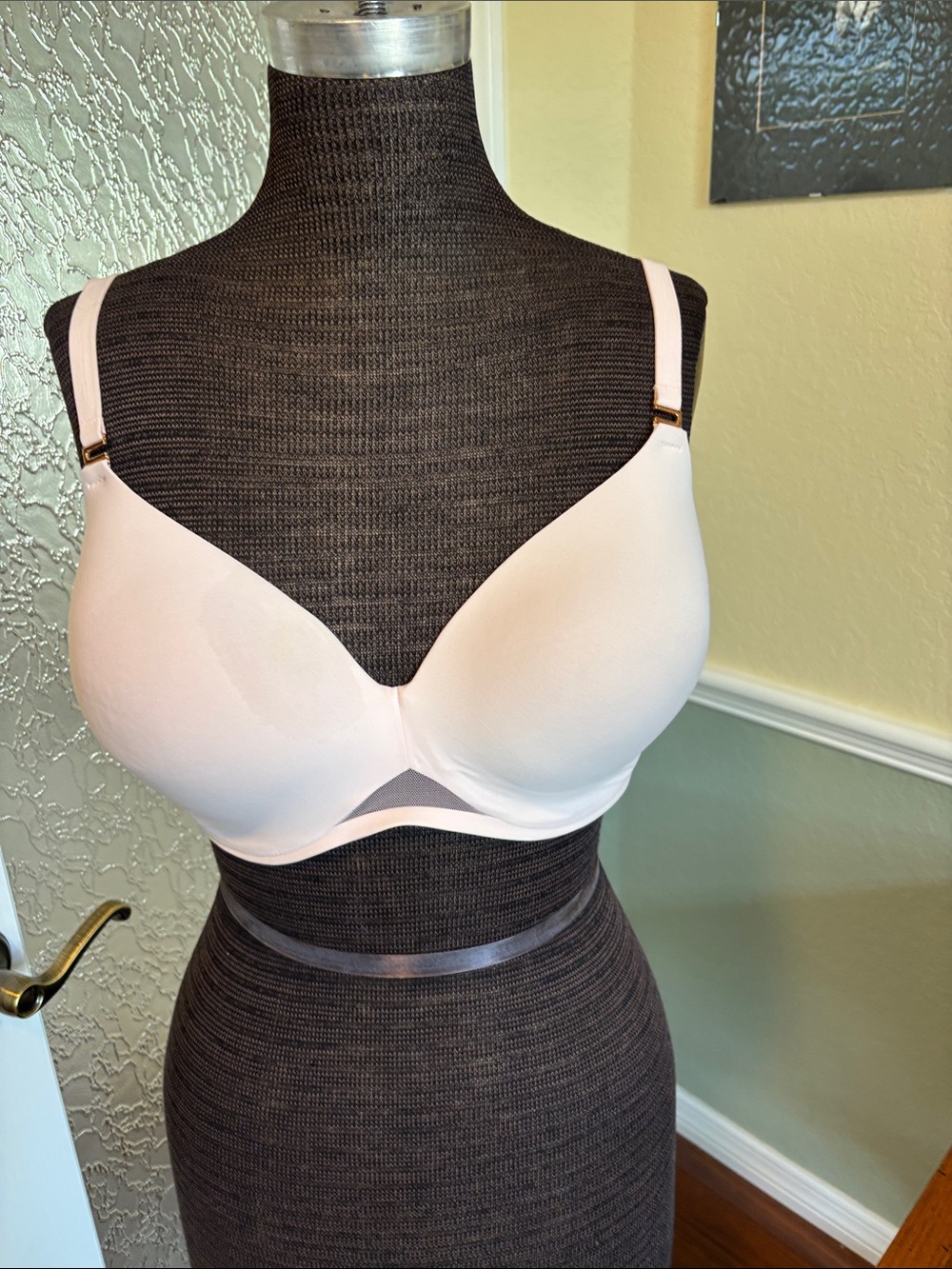 Soma Bodify Everyday Smooth Light Pink T-Shirt Bra 36DDD